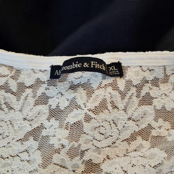 Abercrombie & Fitch Crop top - Picture 3 of 5